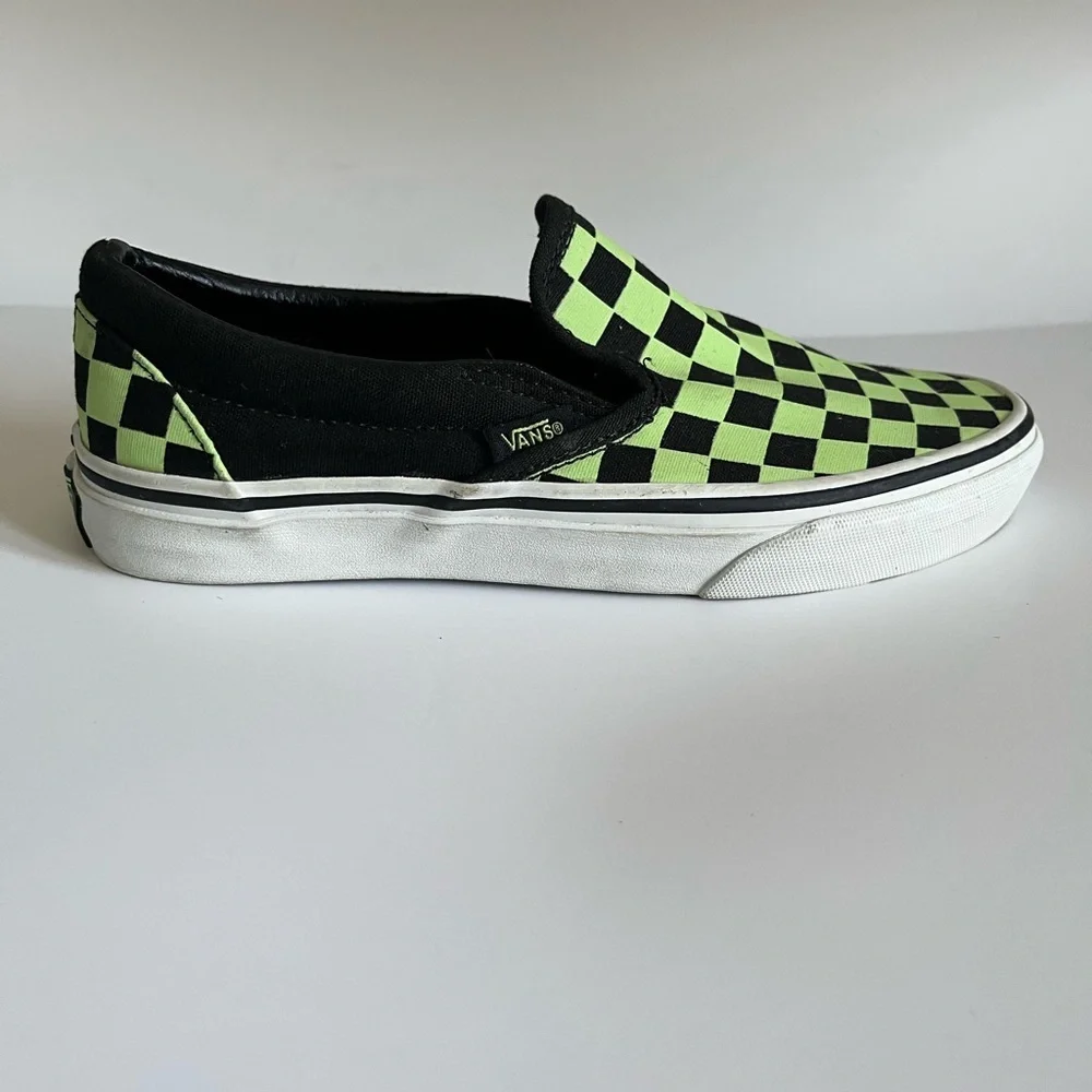 Vans Classic Slip-On Glow Checkerboard Black/Green - Picture 5 of 16